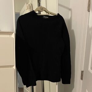 Filson Women's Black Sweater grunge worn but shrunk bit more like medium 💯 wool